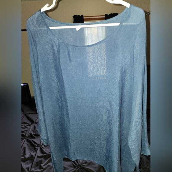 XXL blue batwing peasant top NWOT - Picture 2 of 4